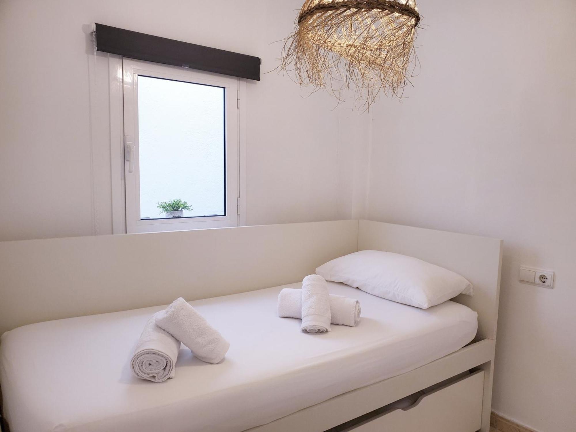 Apartamento Centrico Con Patio Privado Tarragona Exterior photo